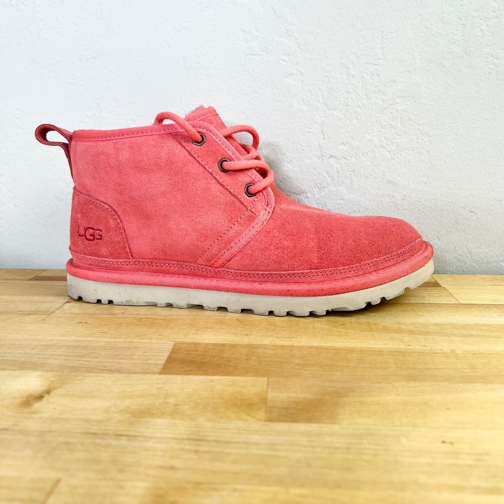 UGG Boots Neumel Lace Up Ankle Chukka Women Size 7 Hibiscus Pink Suede Sheepskin